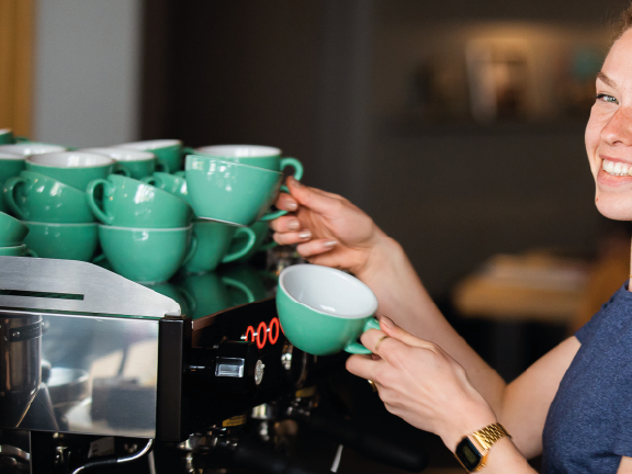 Afwasser bij Anne&Max in Haarlem