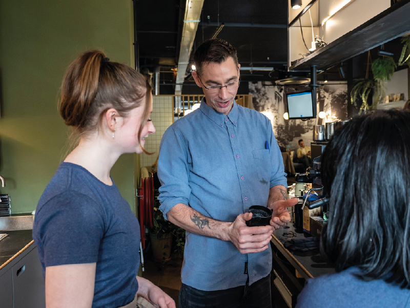 Assistent-bedrijfsleider bij Anne&Max in Leiden